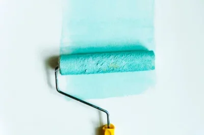 Peinture intérieure à Holving — murs, plafonds et boiseries